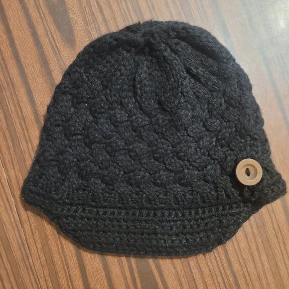 Accessories - Womens Black Crochet One Size Black Brim Beanie Hat Buttons Knit